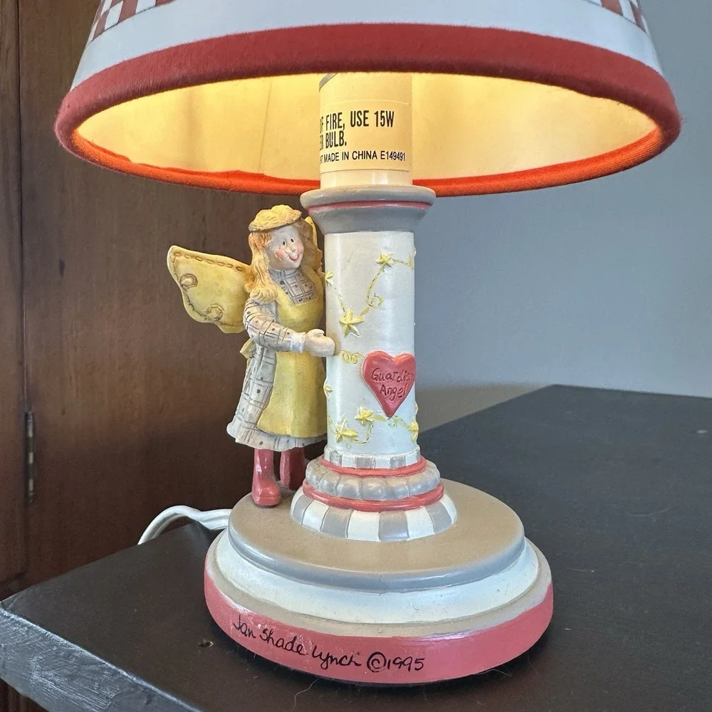 VTG Mini Guardian Angel Lamp Jan Shade Lynch 7